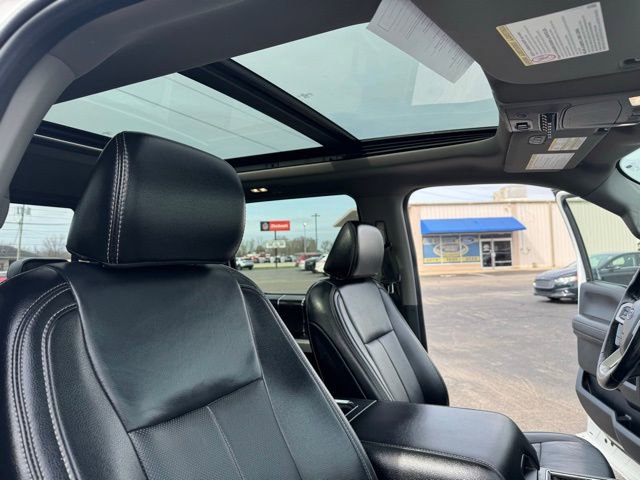 Used 2021 Ford F350 Lariat w/ Tremor Off-Road Package AWD/4WD image 43