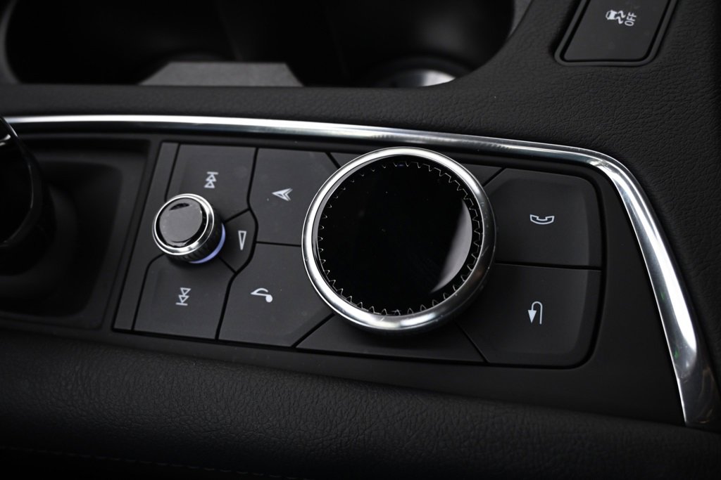 Certified 2025 Cadillac XT5 Premium Luxury image 34