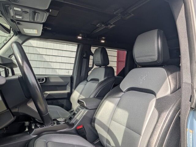 Used 2023 Ford Bronco Everglades AWD/4WD image 10