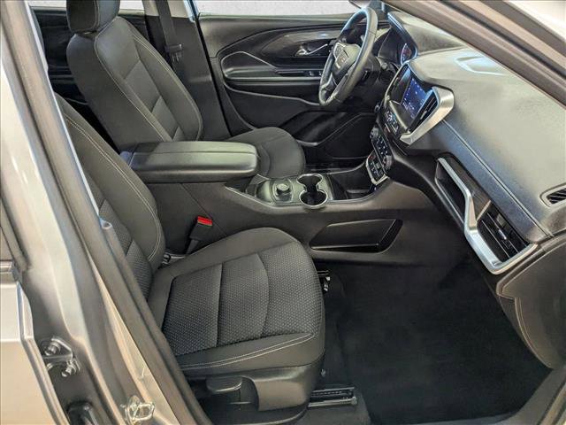 Used 2024 GMC Terrain SLE image 23
