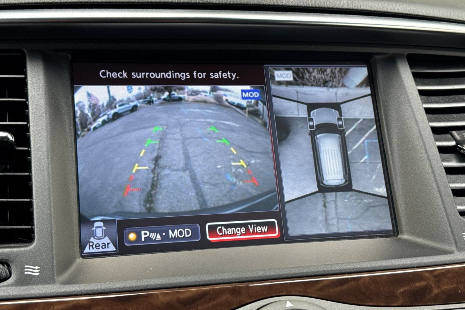 Used 2017 Nissan Armada Platinum w/ Captain Seat Package AWD/4WD image 22