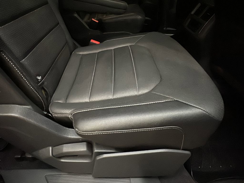 Used 2019 Volkswagen Atlas SEL Premium AWD/4WD image 18