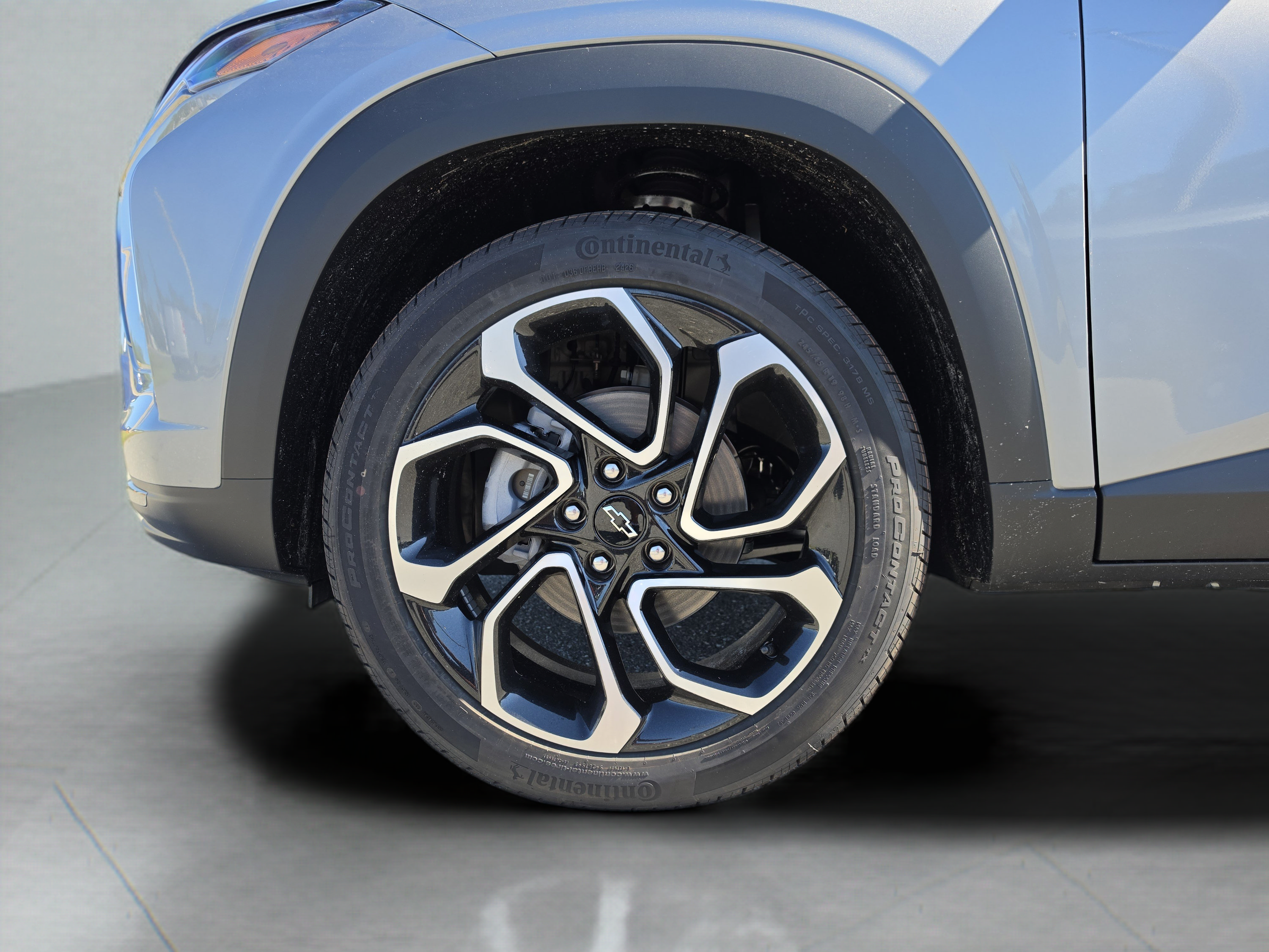 New 2026 Chevrolet Trax RS w/ Driver Confidence Package FWD image 37