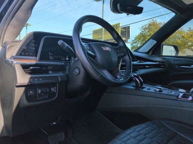 Used 2022 Cadillac Escalade ESV Sport Platinum image 8