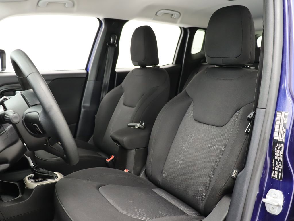 Used 2016 Jeep Renegade Sport w/ Power & Air Group FWD image 12