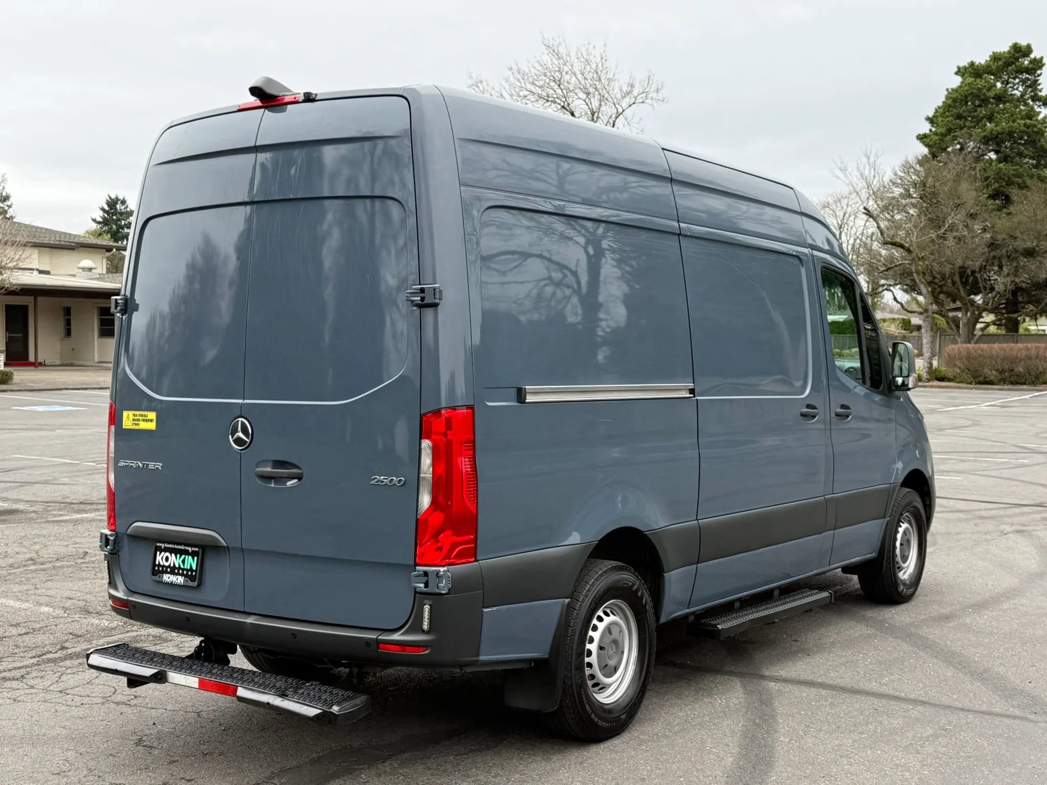 Used 2019 Mercedes-Benz Sprinter 144 image 7