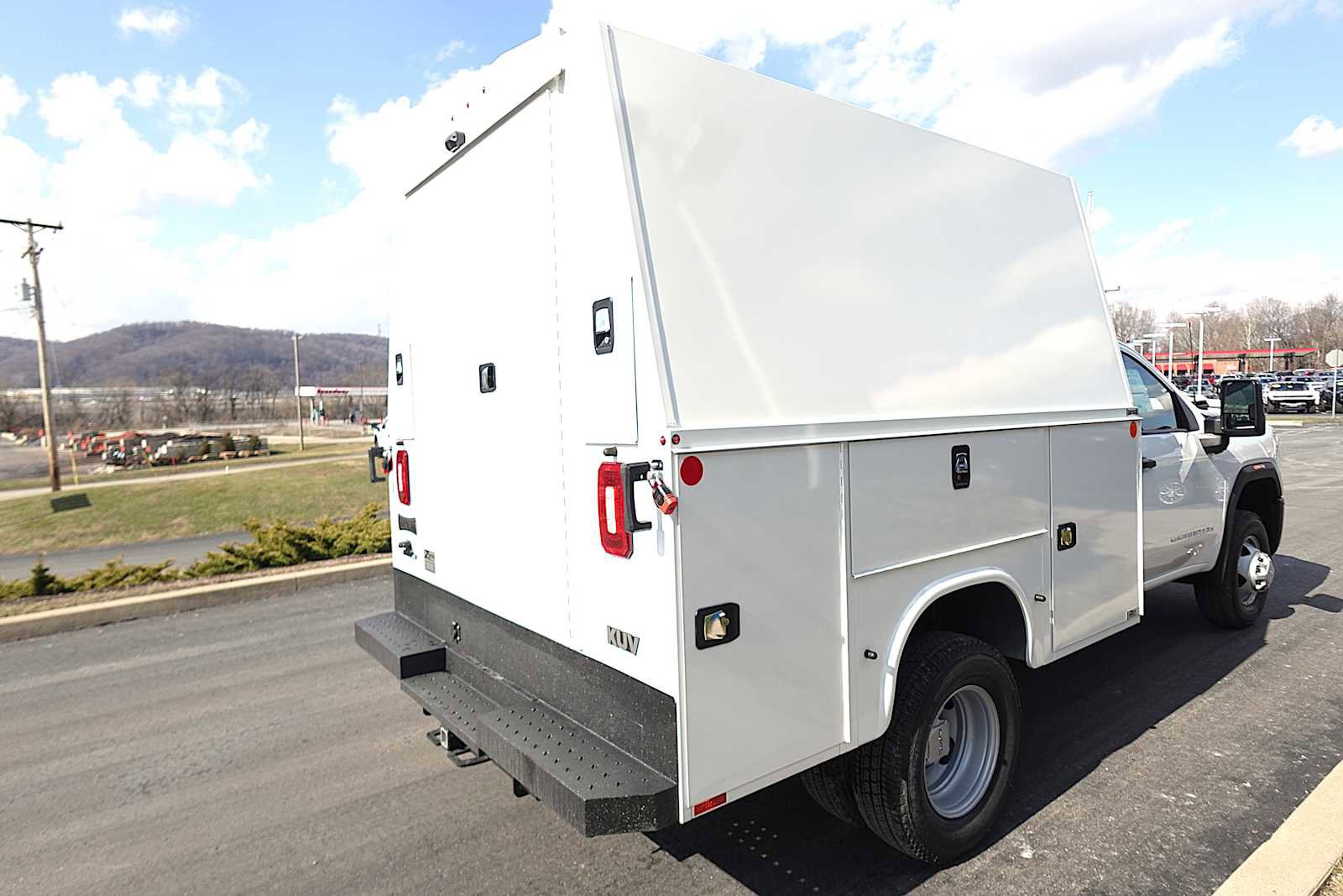 New 2026 GMC Sierra 3500 Pro w/ Convenience Package AWD/4WD image 7