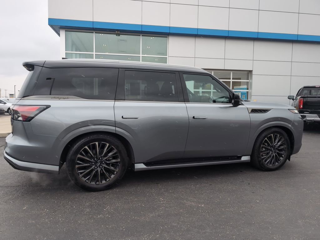 Used 2025 INFINITI QX80 Autograph image 8