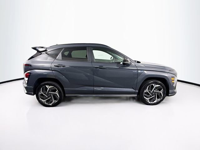 Used 2024 Hyundai Kona N Line image 8