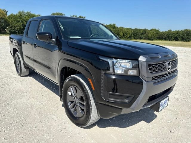 Used 2025 Nissan Frontier SV RWD image 7