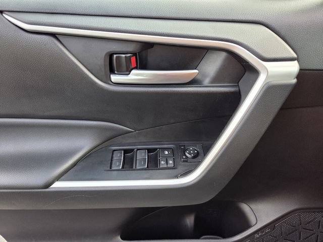 Used 2023 Toyota RAV4 XLE FWD image 16
