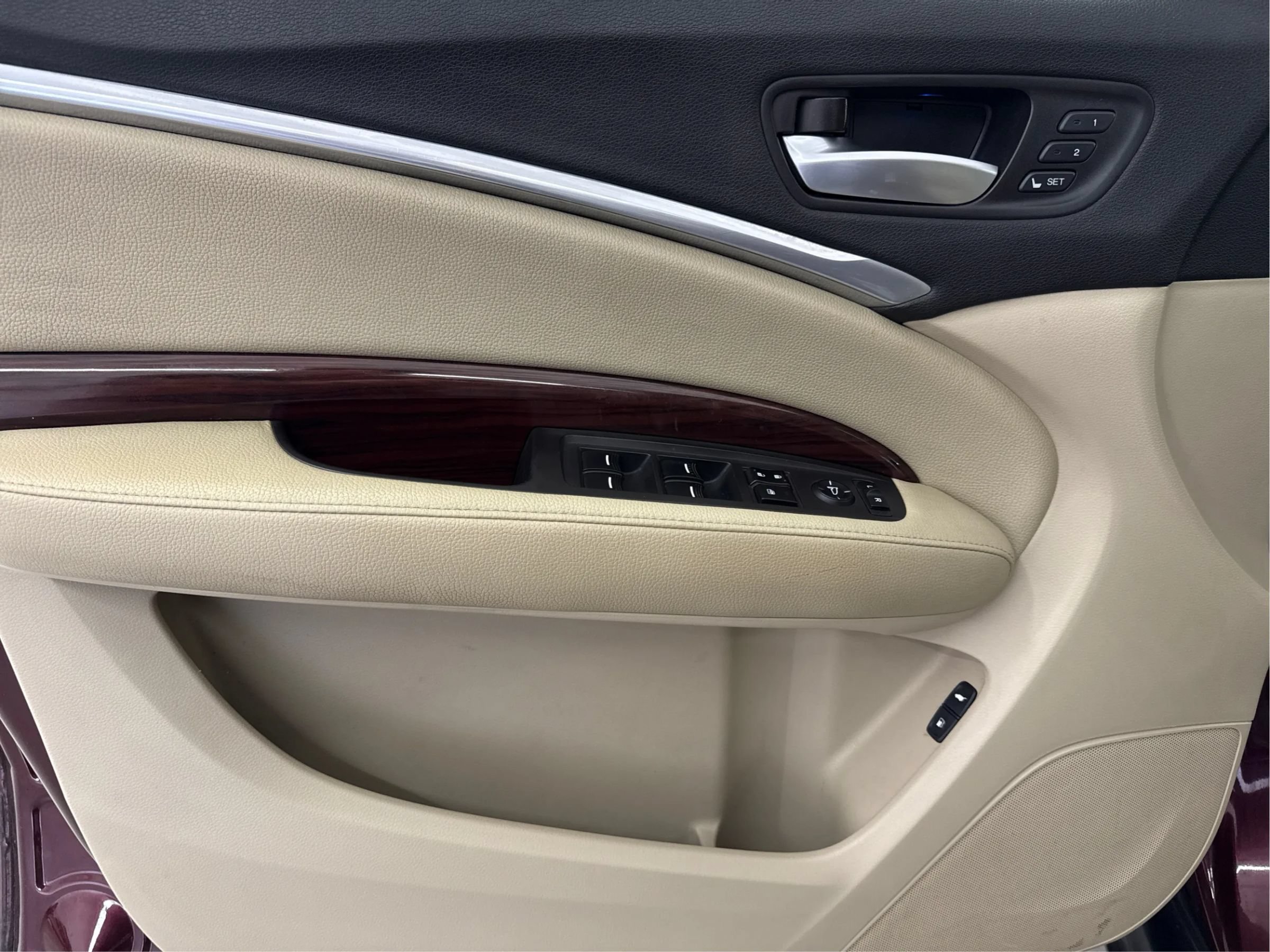 Used 2014 Acura MDX SH-AWD image 25