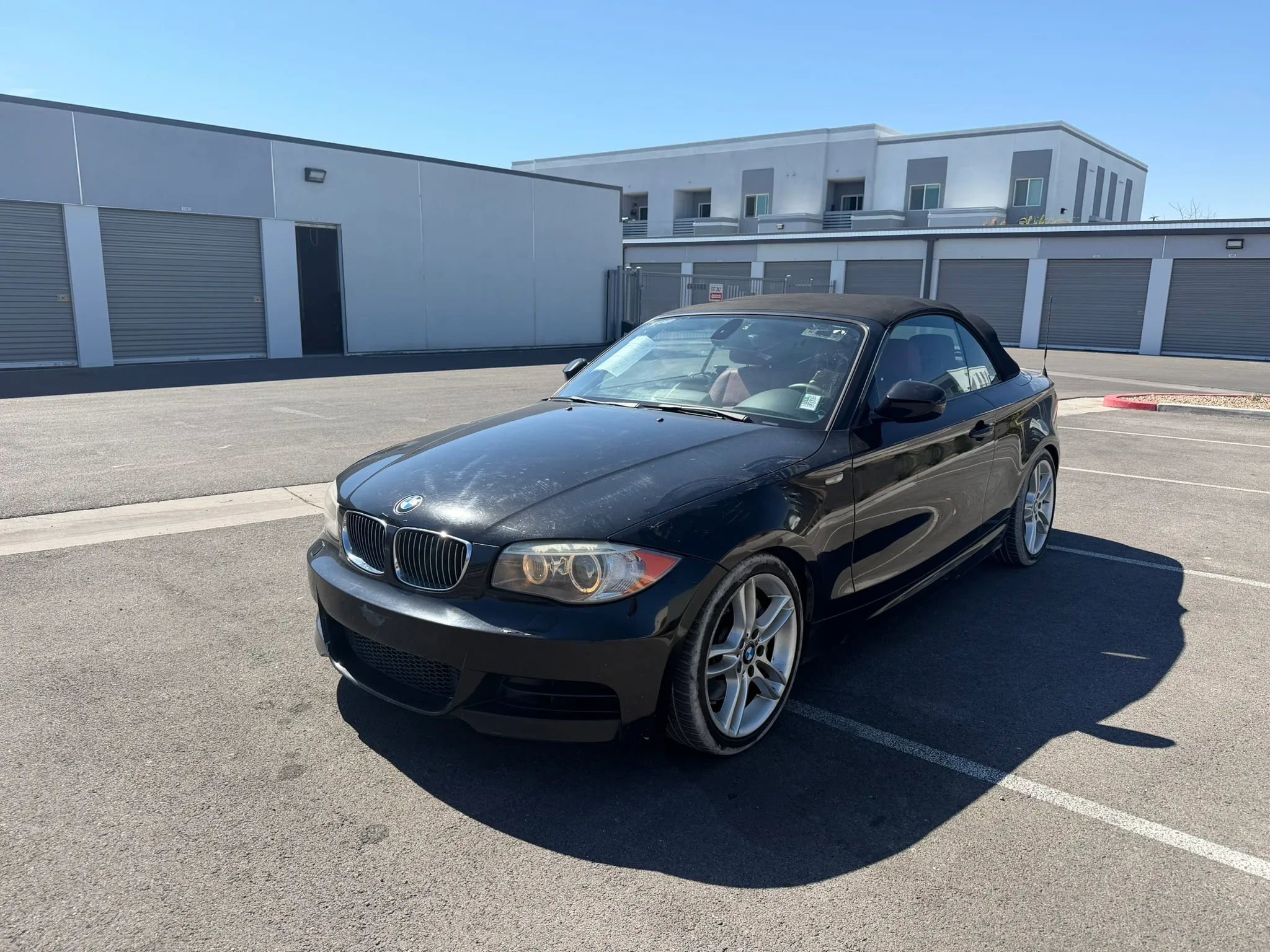 Used 2013 BMW 135i Convertible w/ Premium Pkg image 2