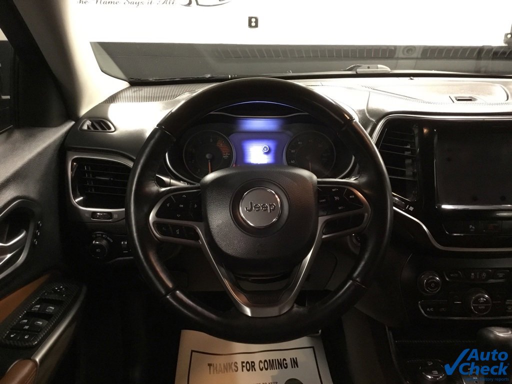 Used 2019 Jeep Cherokee Overland w/ Heavy Duty Protection Group image 45