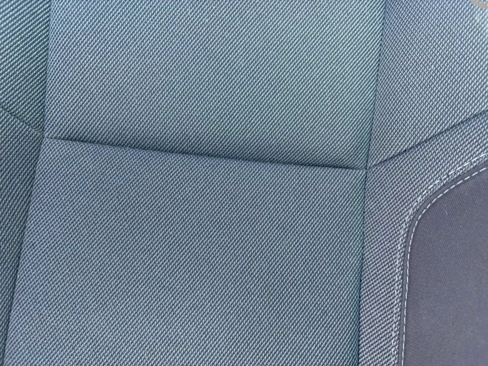 Used 2019 Dodge Charger SXT RWD image 32