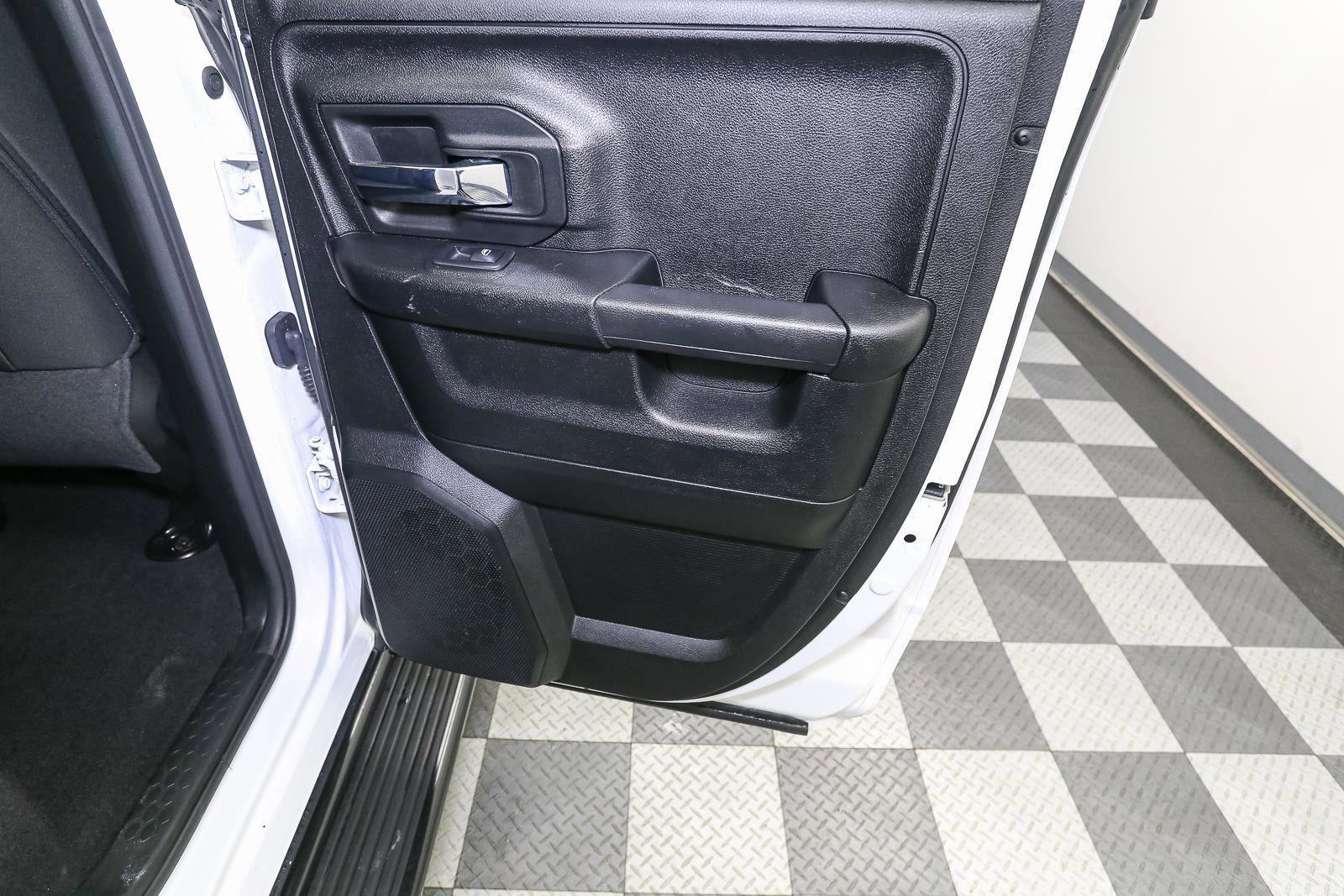 Used 2023 RAM 1500 Classic Warlock w/ Electronics Group AWD/4WD image 19