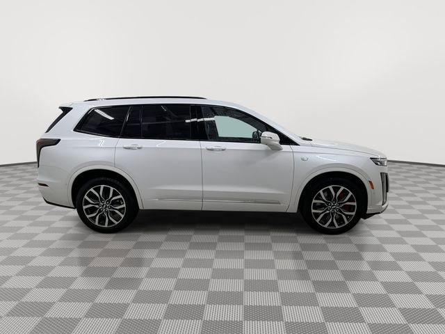 Certified 2025 Cadillac XT6 Sport w/ Platinum Package image 12