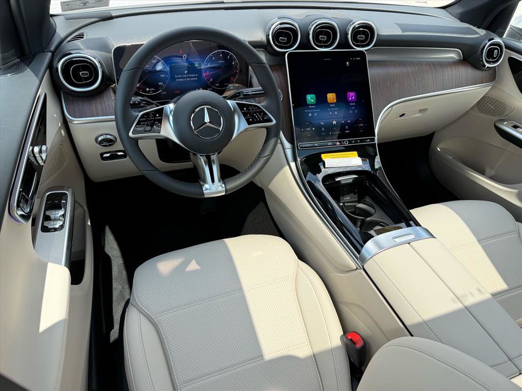 Used 2027 Mercedes-Benz GLC 300 4MATIC image 13