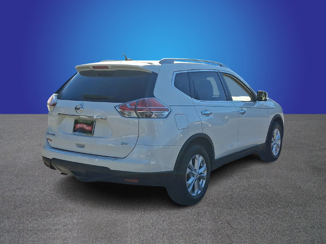 Used 2015 Nissan Rogue SV w/ SV Premium Package FWD image 3