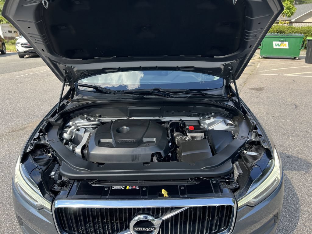 Used 2019 Volvo XC60 T5 Momentum w/ Premium Package AWD/4WD image 21