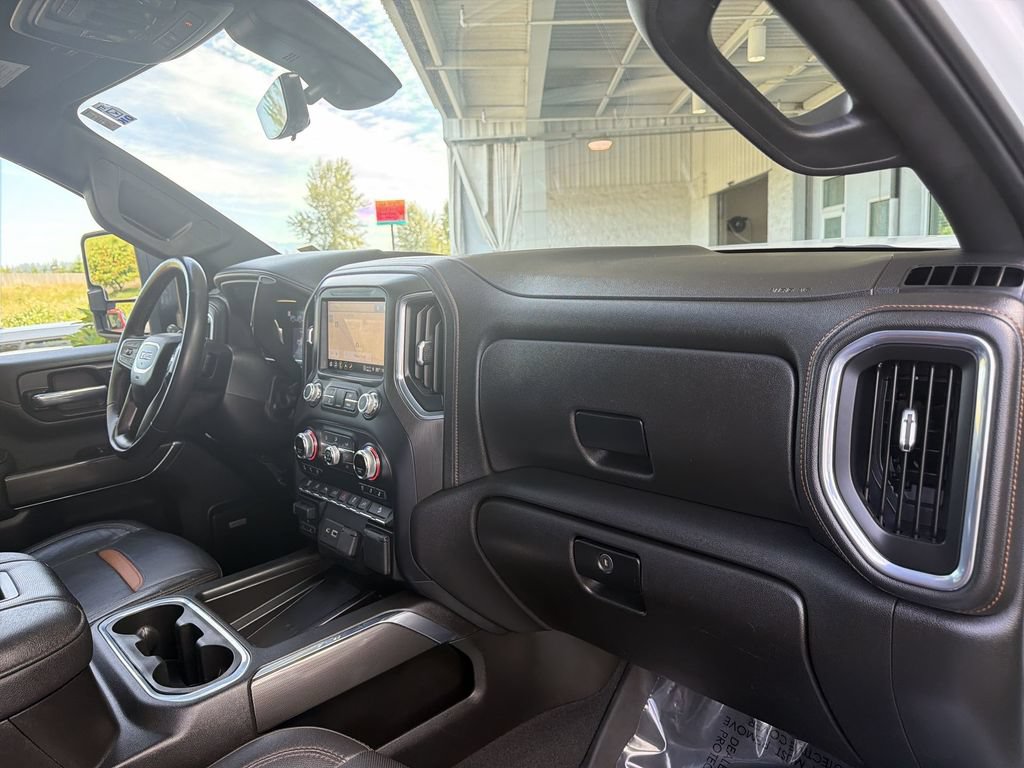 Certified 2022 GMC Sierra 3500 AT4 w/ AT4 Premium Plus Package AWD/4WD image 31