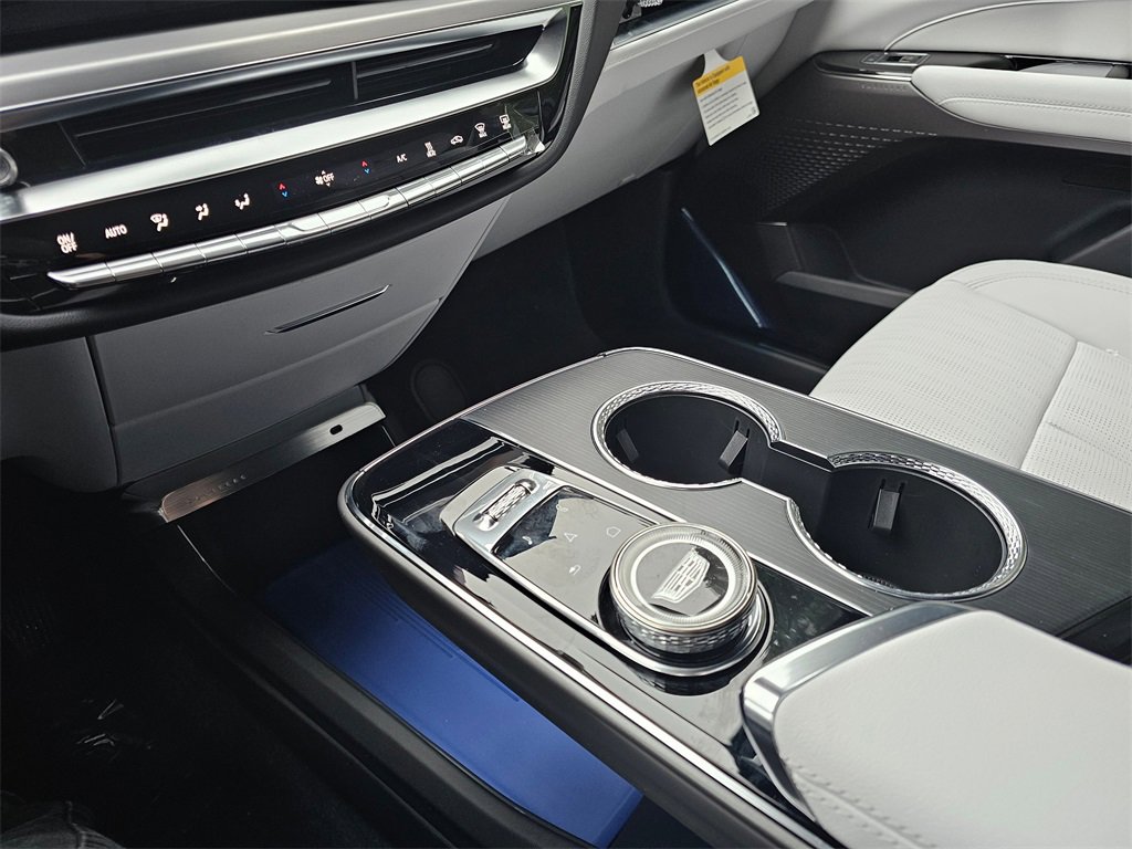 New 2026 Cadillac Lyriq Sport image 29