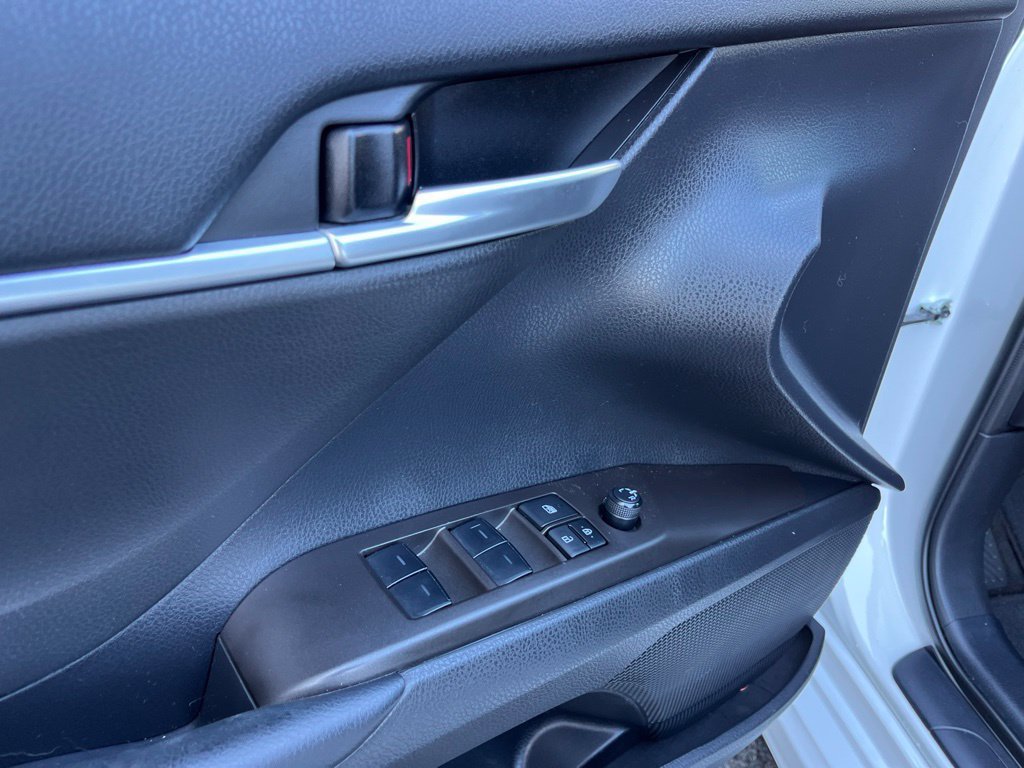Used 2023 Toyota Camry SE w/ Audio Upgrade Package FWD image 25