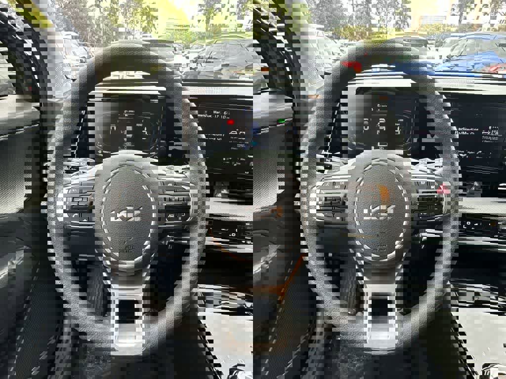 Certified 2023 Kia Sportage LX image 15