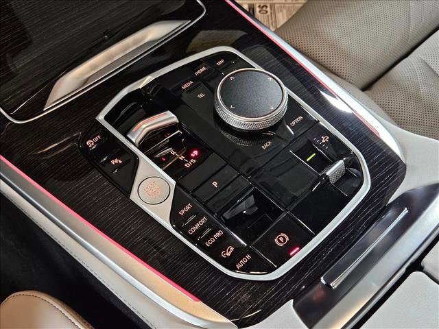 New 2026 BMW X7 xDrive40i w/ M Sport Package image 11