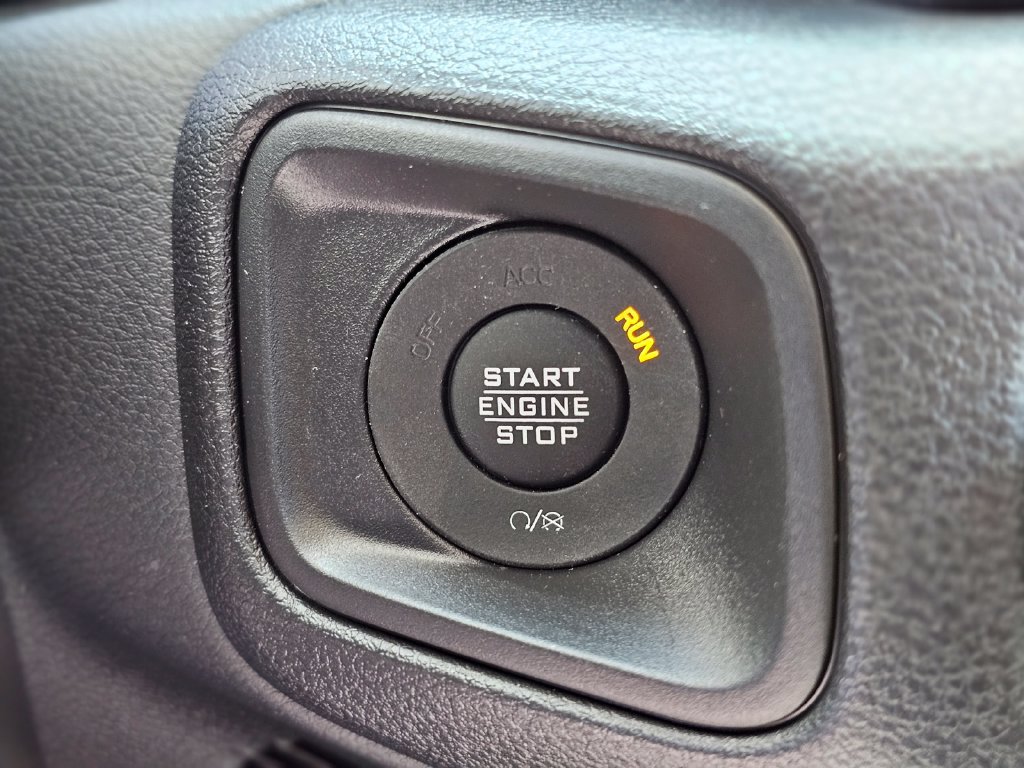 New 2026 Jeep Gladiator Sport AWD/4WD image 16