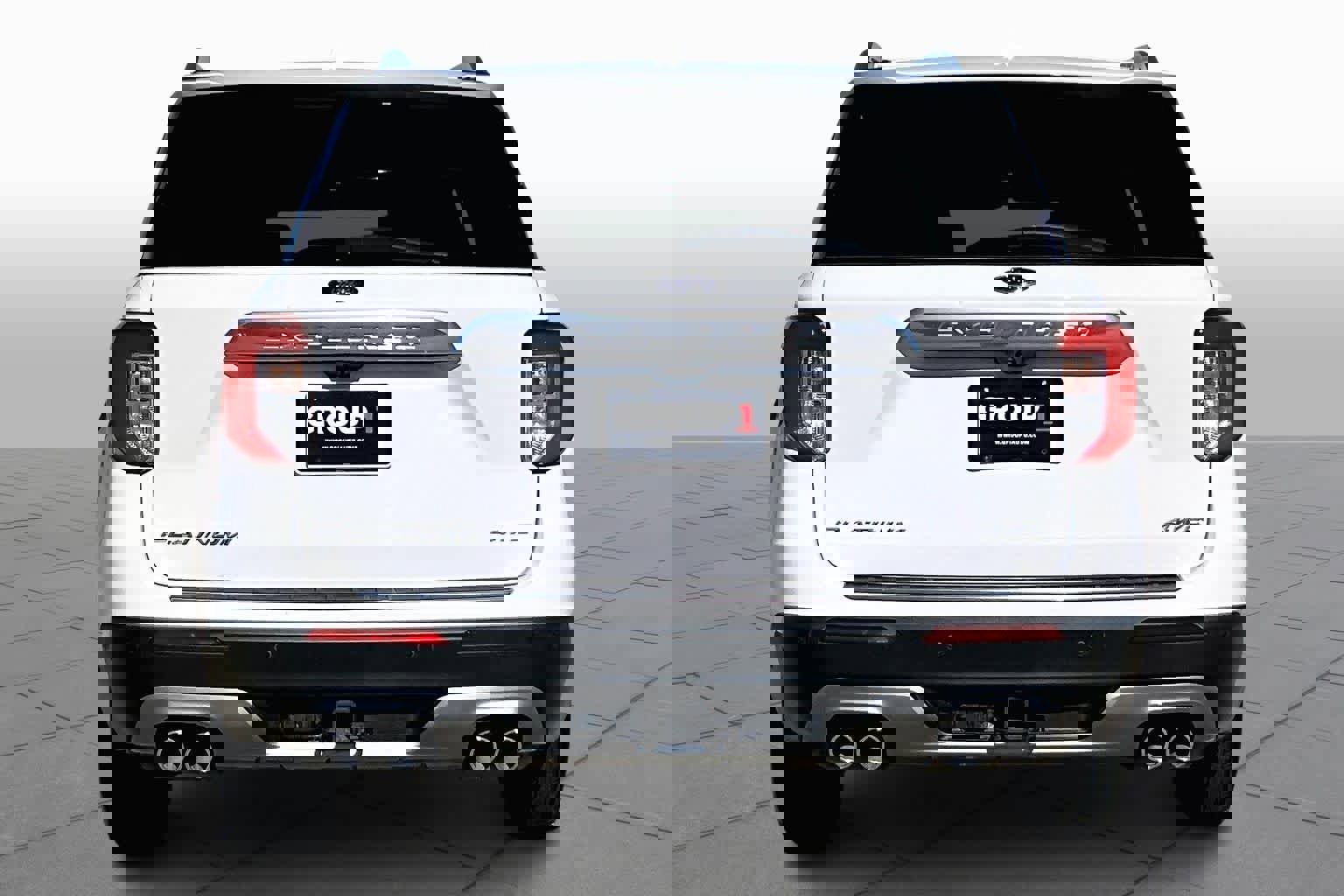 Used 2021 Ford Explorer Platinum w/ Equipment Group 601A image 4