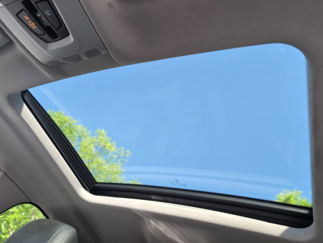 Used 2016 BMW X6 xDrive35i image 16