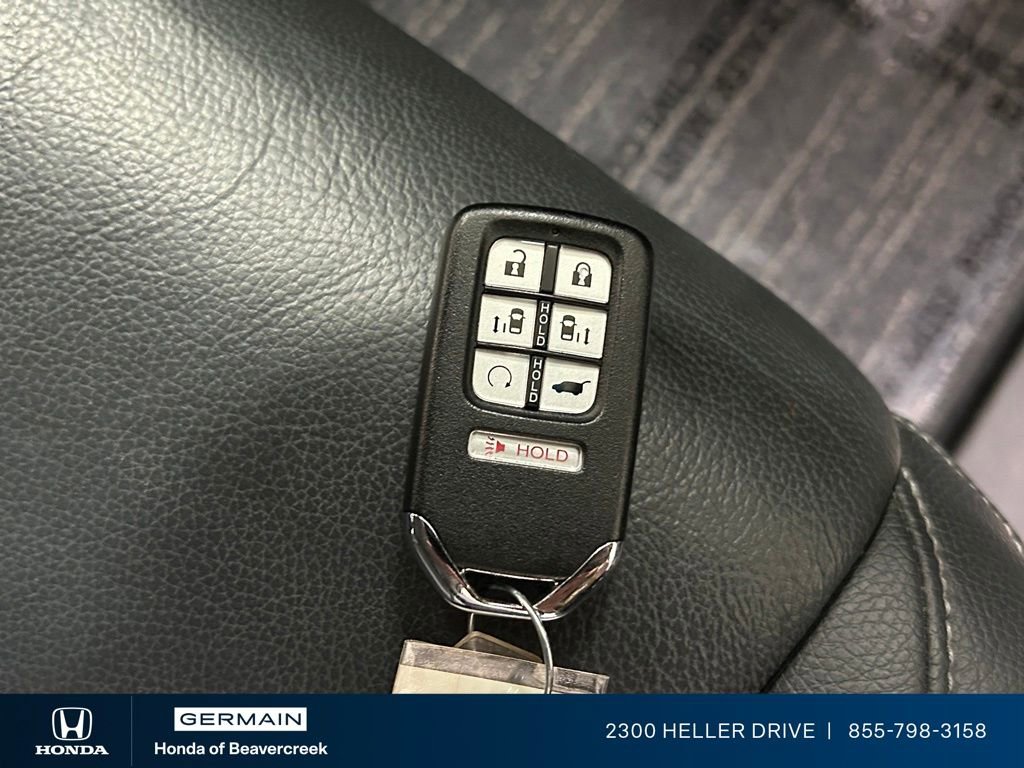 Used 2023 Honda Odyssey Touring image 32