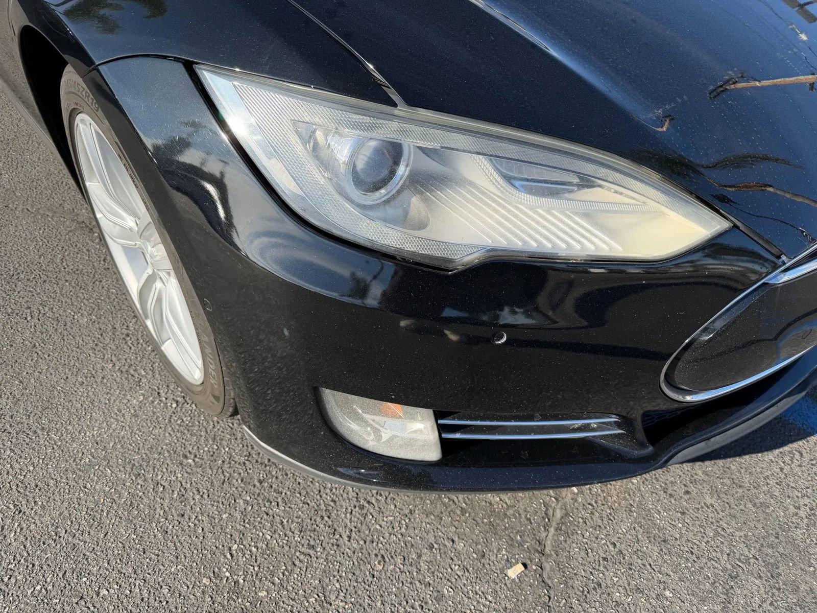 Used 2015 Tesla Model S 70 image 5