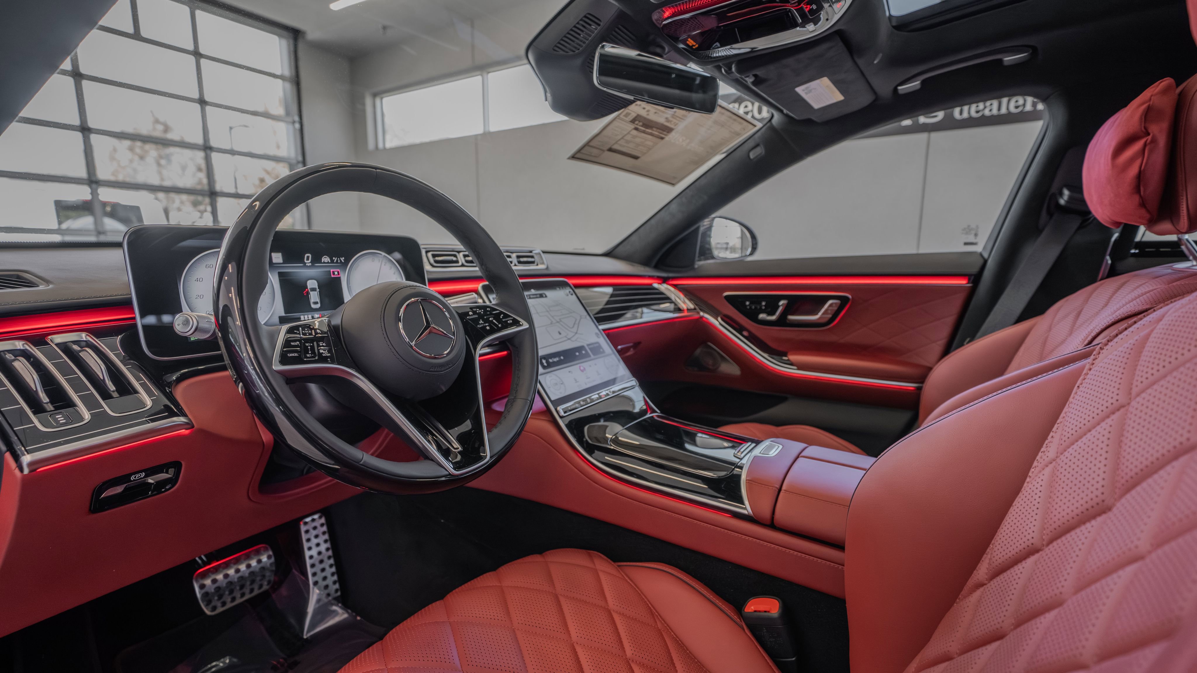 New 2026 Mercedes-Benz S 580e 4MATIC Sedan image 6