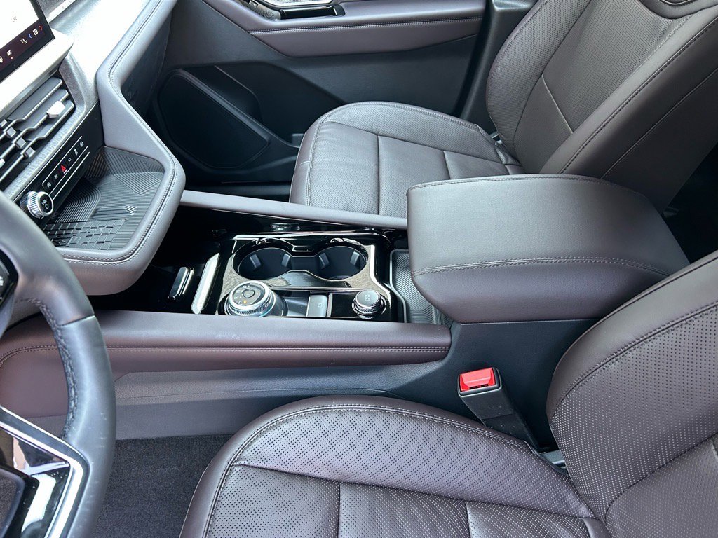 New 2025 Ford Explorer Platinum w/ Ultimate Package image 46