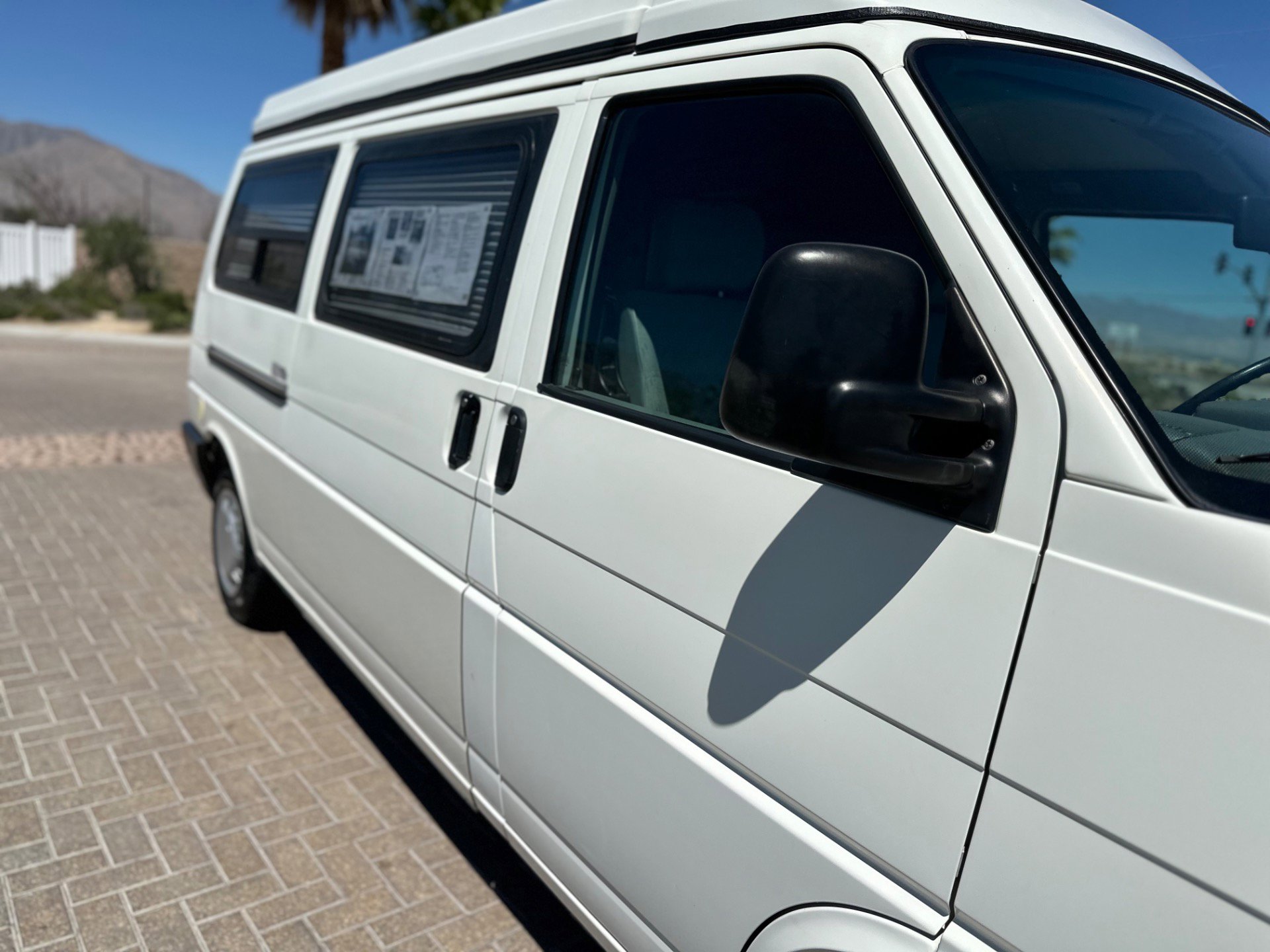 Used 1995 Volkswagen Eurovan Camper FWD image 11