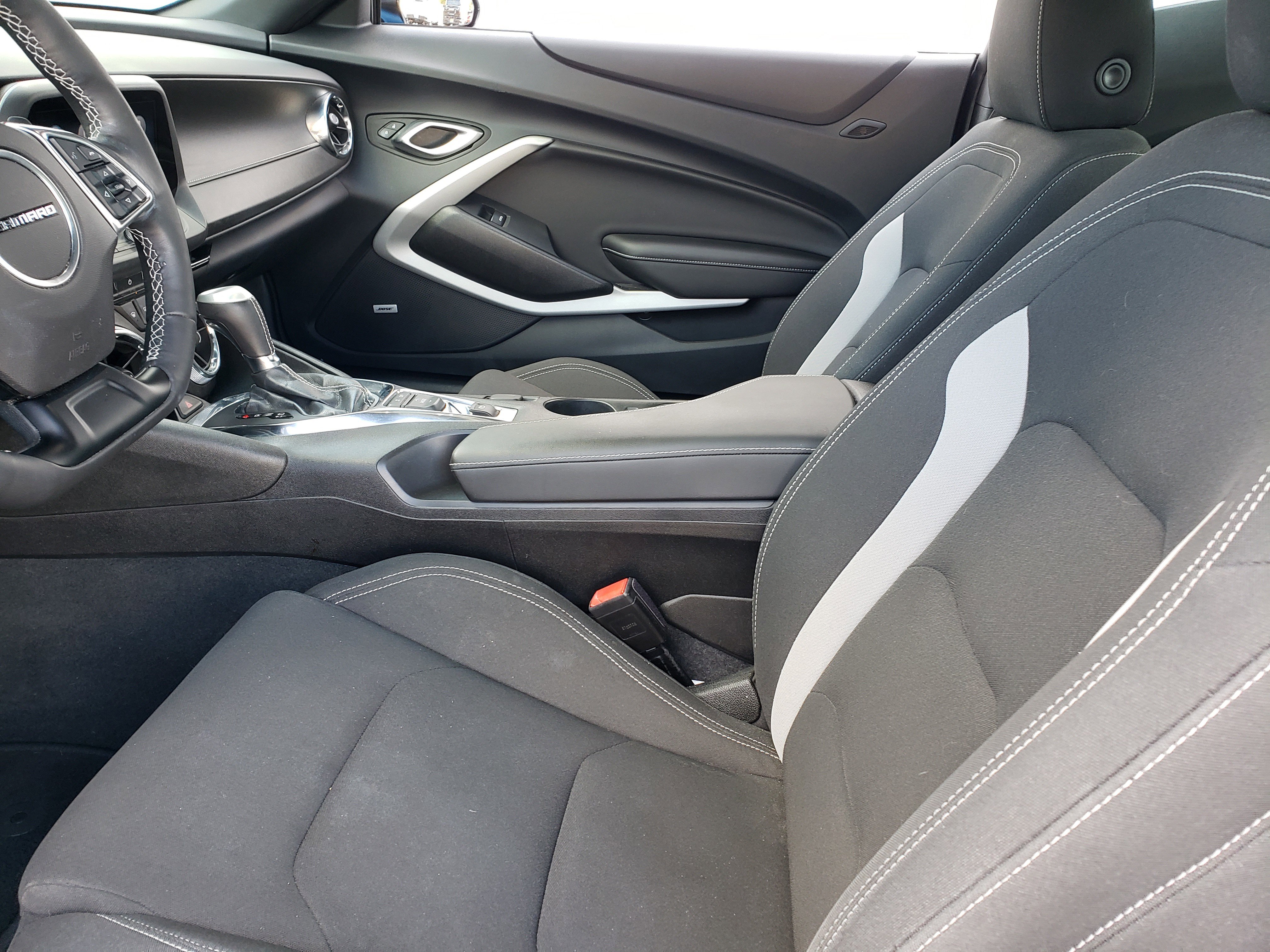 Used 2022 Chevrolet Camaro LT w/ RS Package image 29