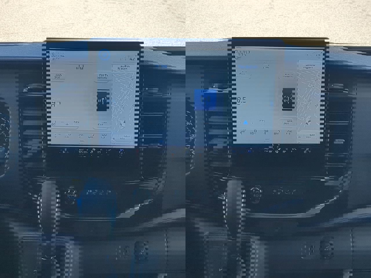 Used 2024 Ford Transit 350 XLT image 16