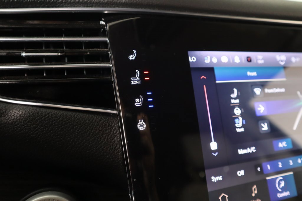 Used 2023 Jeep Wagoneer Series II w/ Flexible Seating Group image 8