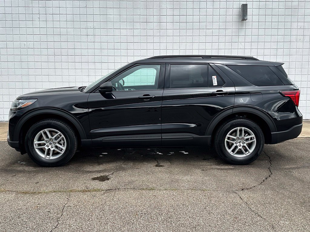 New 2027 Ford Explorer Active w/ Active Comfort Package AWD/4WD image 2