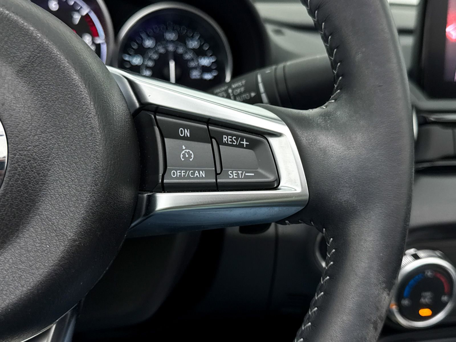 Used 2023 MAZDA MX-5 Miata Grand Touring w/ Weather Package image 33