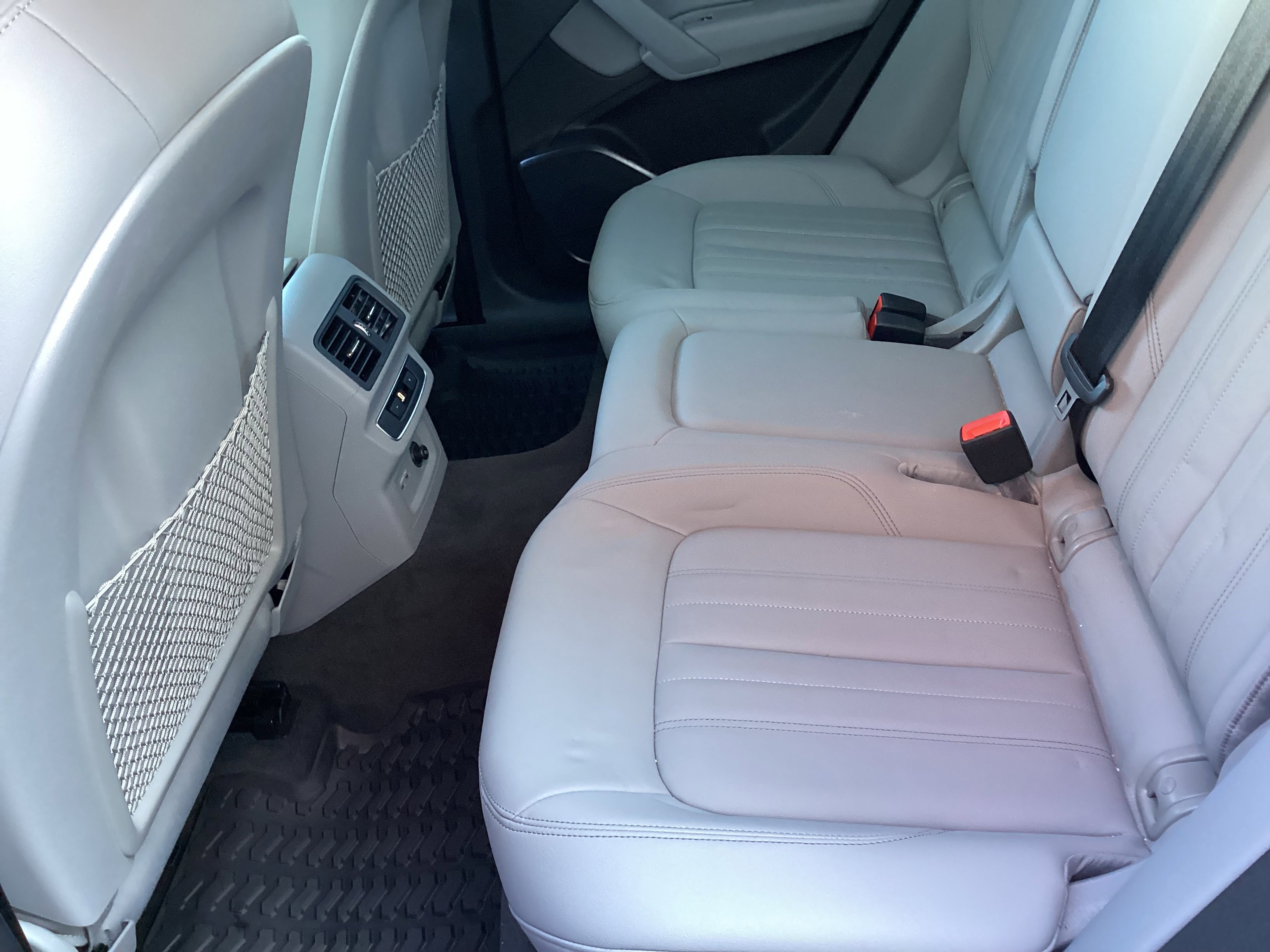 Used 2022 Audi Q5 2.0T Premium image 17