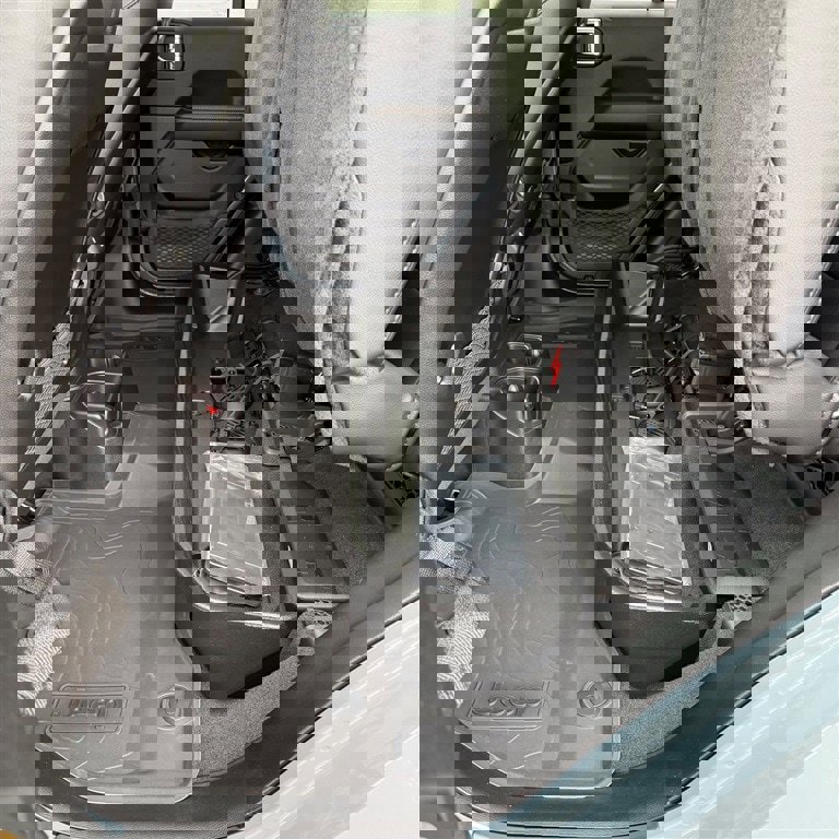 Used 2025 Jeep Gladiator High Tide image 8