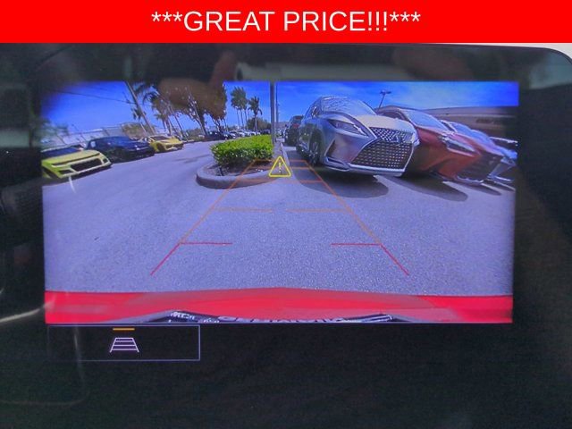 Used 2023 Chevrolet Corvette Stingray Convertible w/ Z51 Performance Package RWD image 18