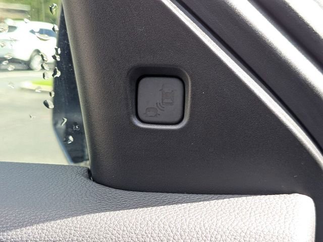 New 2026 Acura RDX SH-AWD image 22