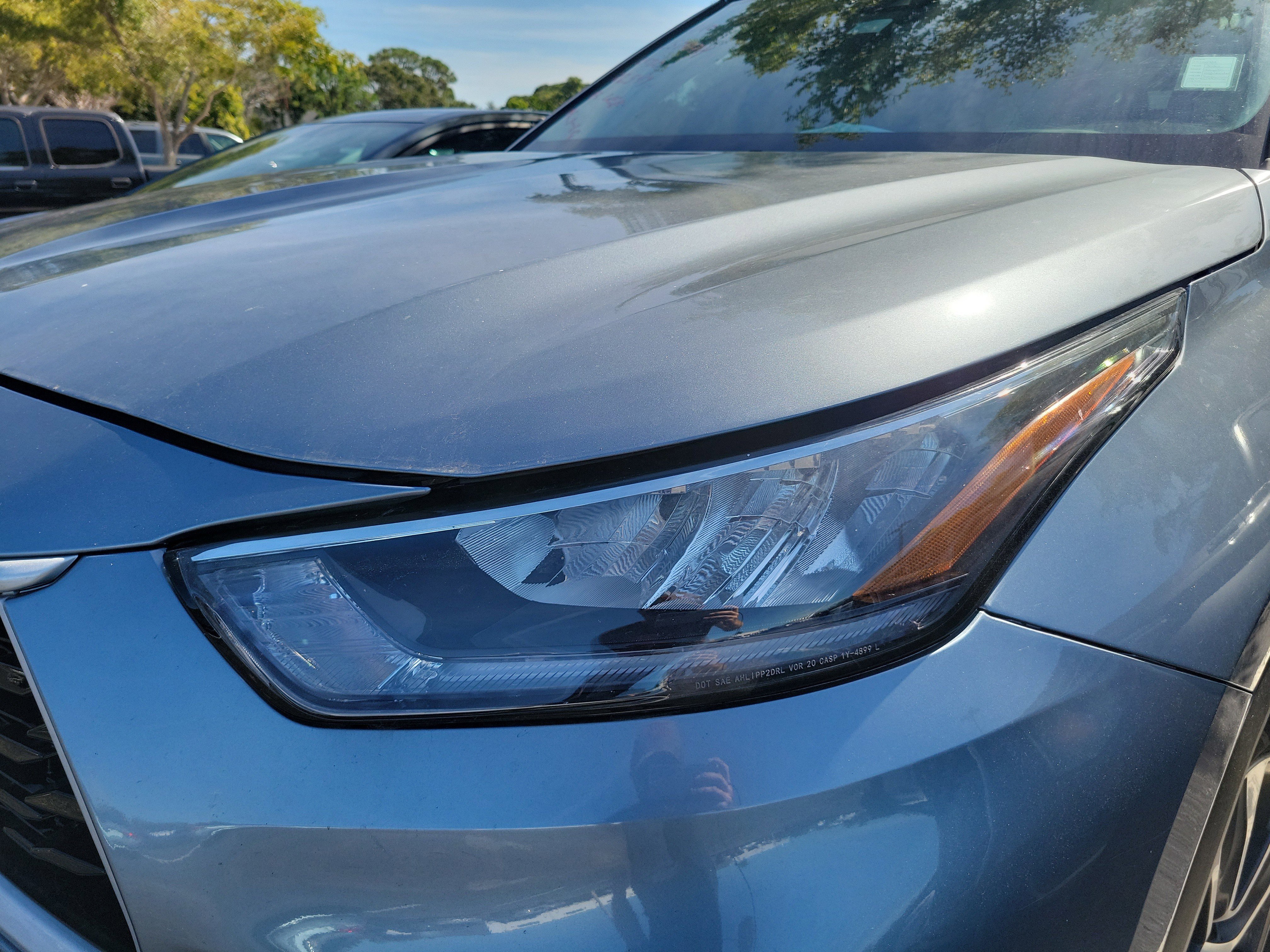 Used 2020 Toyota Highlander XLE image 4