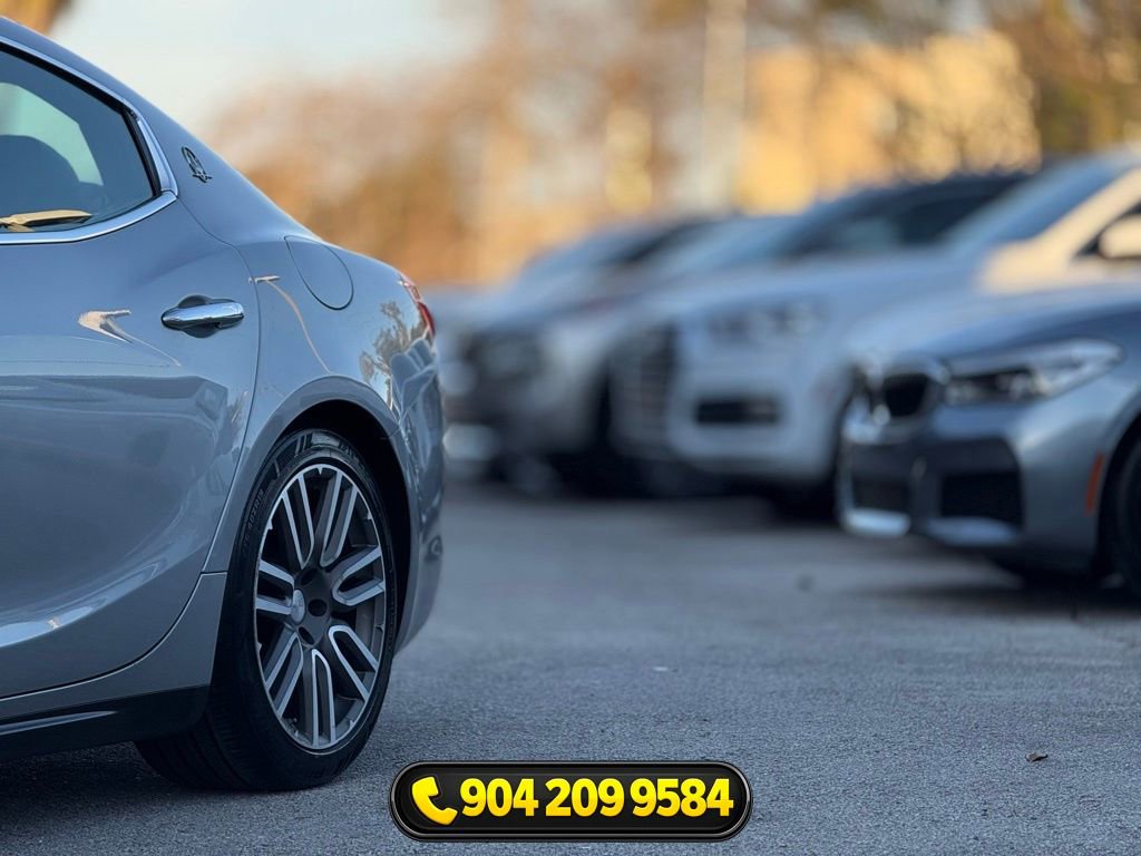 Used 2018 Maserati Ghibli image 2