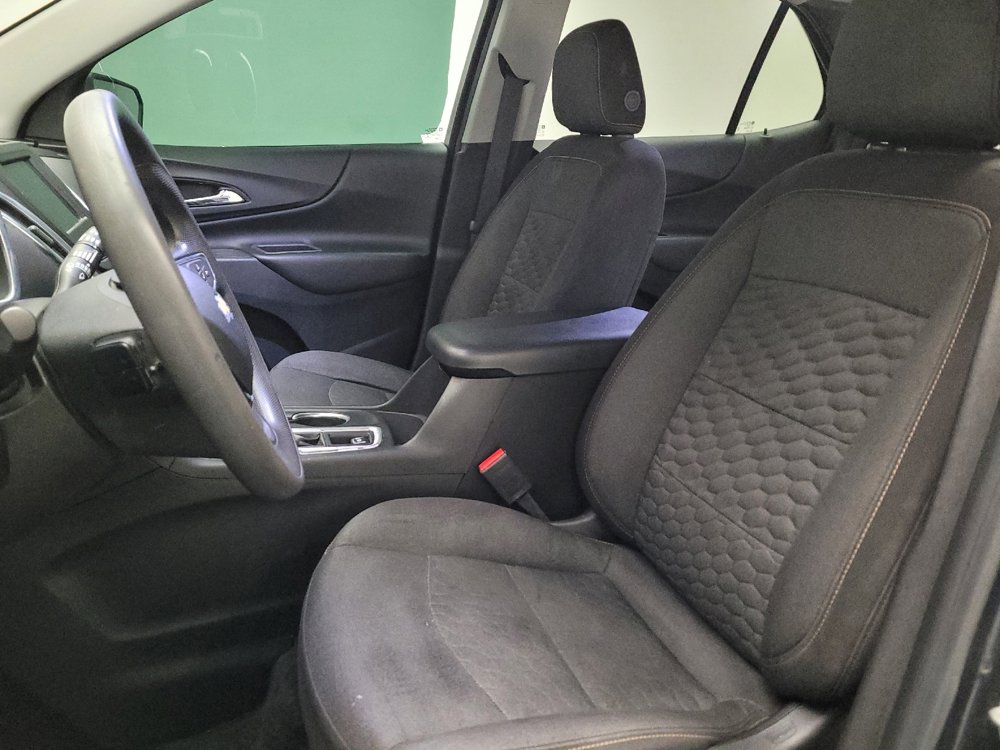 Used 2021 Chevrolet Equinox LT image 17