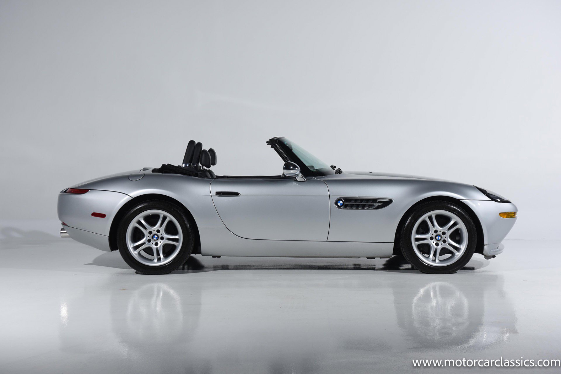 Used 2001 BMW Z8 image 13